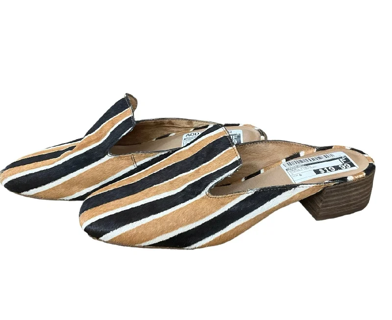 cozy flats near shops-Striped Pattern Shoes Flats Madewell, Size 6