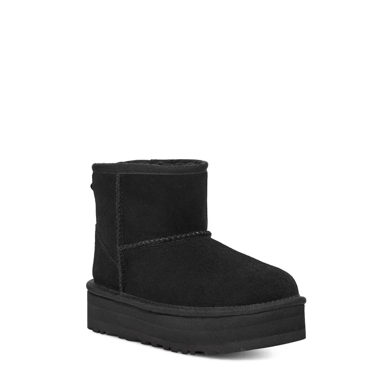 Boots in pale violet-UGG Unisex-Child Classic Mini Platform Boot, Black Little Kid