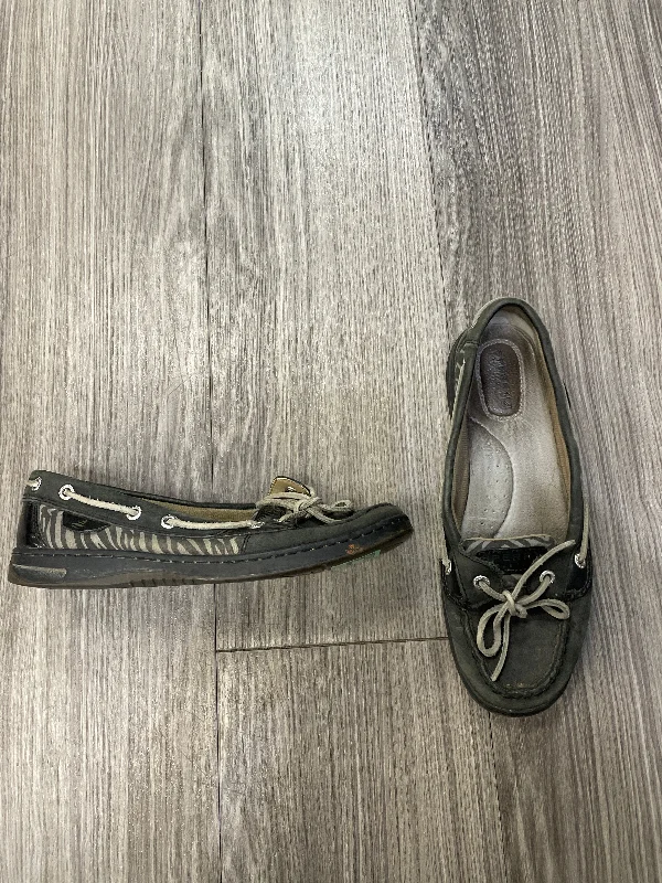 small flats near downtown-Black & Grey Shoes Flats Sperry, Size 8