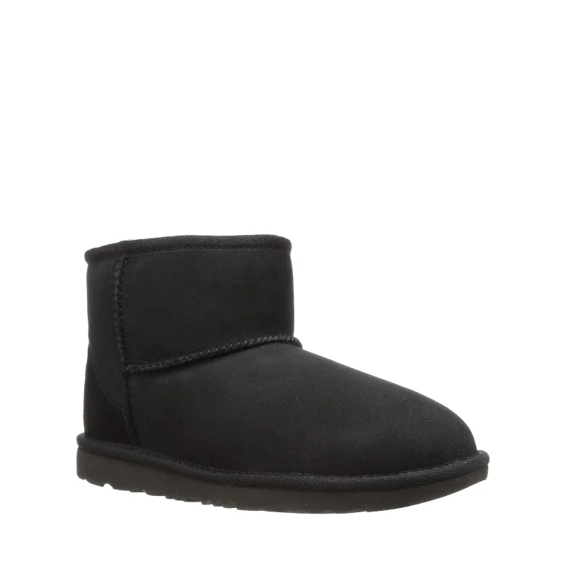 Boots with bold heels-UGG Unisex-Child Classic Mini Ii Boot, Black