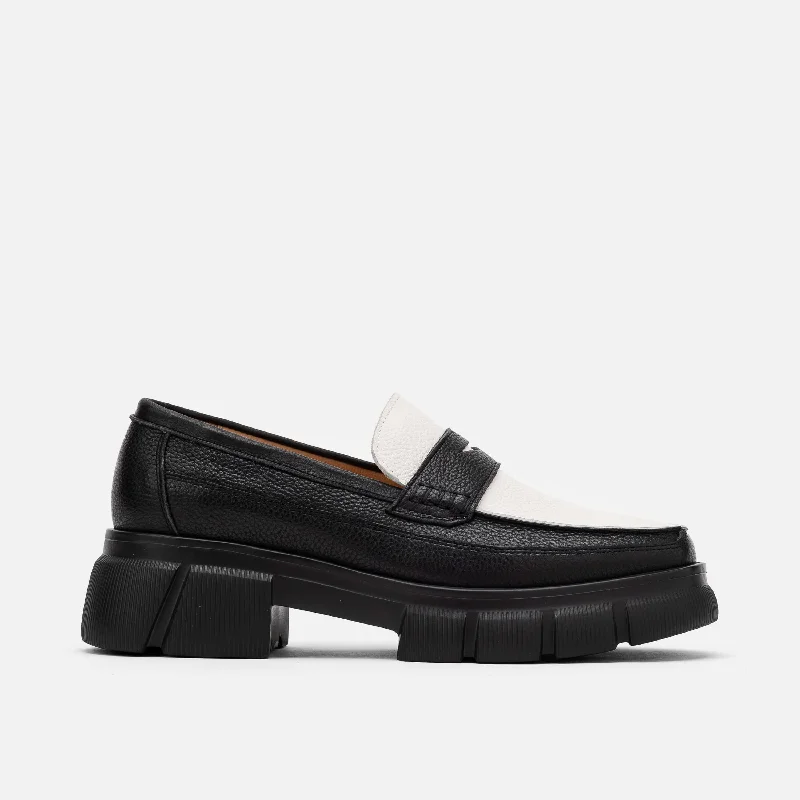 Loafers with soft heelsMs. Calum Black/White Pebble Leather Lug Penny Loafers