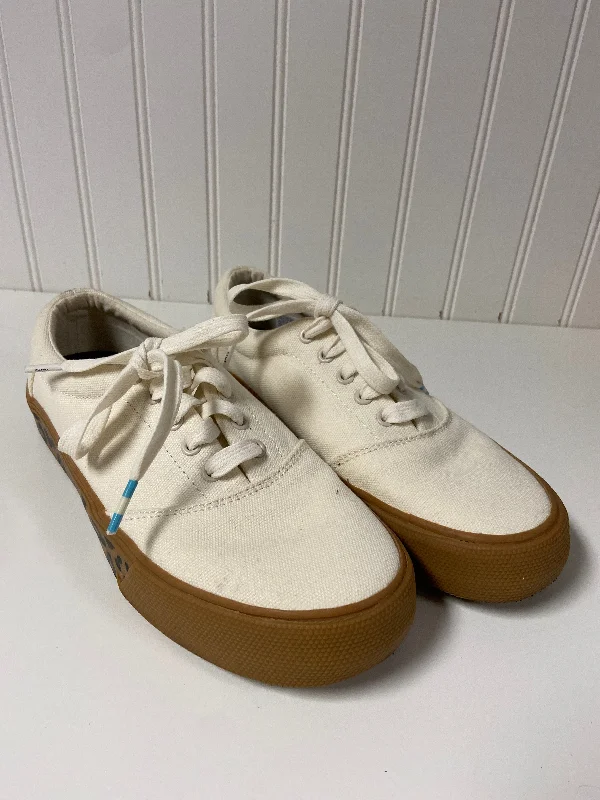 Athletic shoes with slim solesShoes Sneakers By Toms In Cream, Size: 7.5