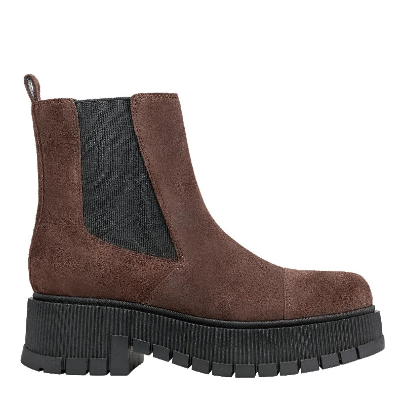 Boots for short walks-Bermida Lug Sole Bootie