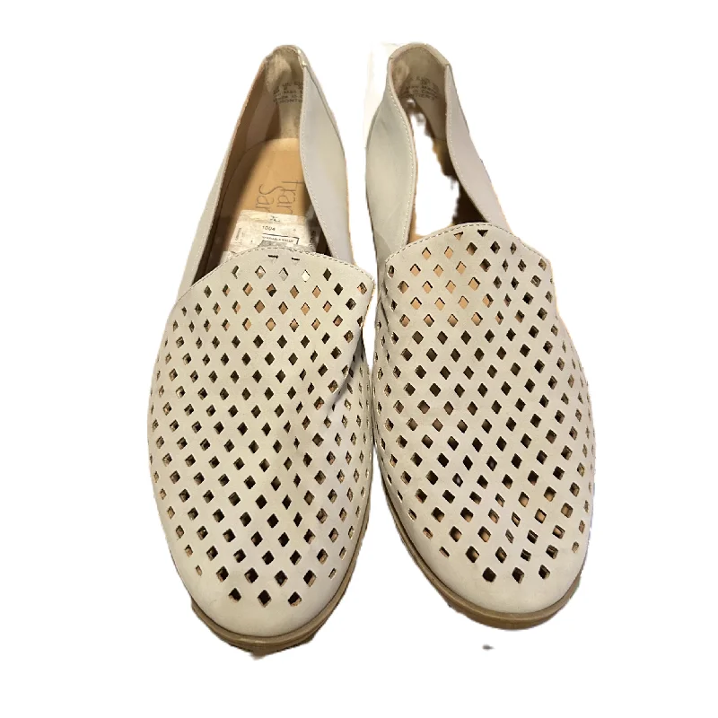 furnished flats short stay-Grey Shoes Flats By Franco Sarto, Size: 8