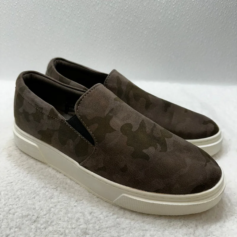 modern flats with views-Camoflauge Shoes Flats Boat Arizona, Size 10