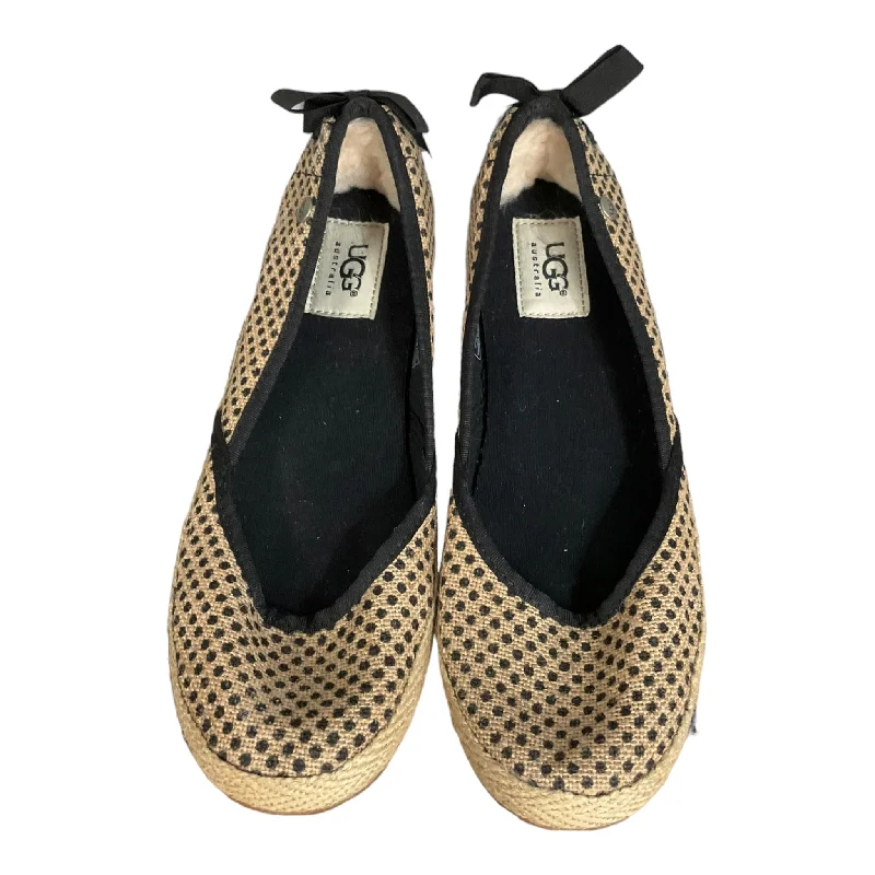 modern flats with terraces-Polkadot Pattern Shoes Flats Ugg, Size 7