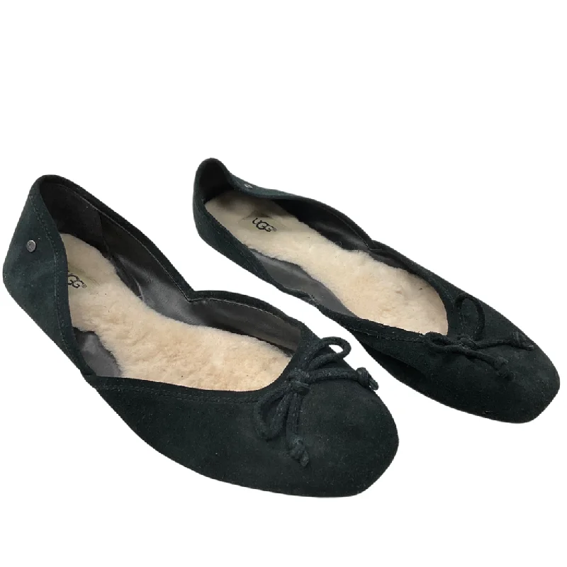 trendy flats near lakes-Shoes Flats By Ugg In Black, Size: 10