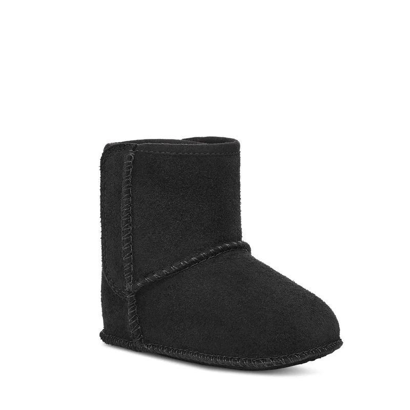 Boots with bold heels-UGG Unisex-Baby Baby Classic Boot, Black Infant