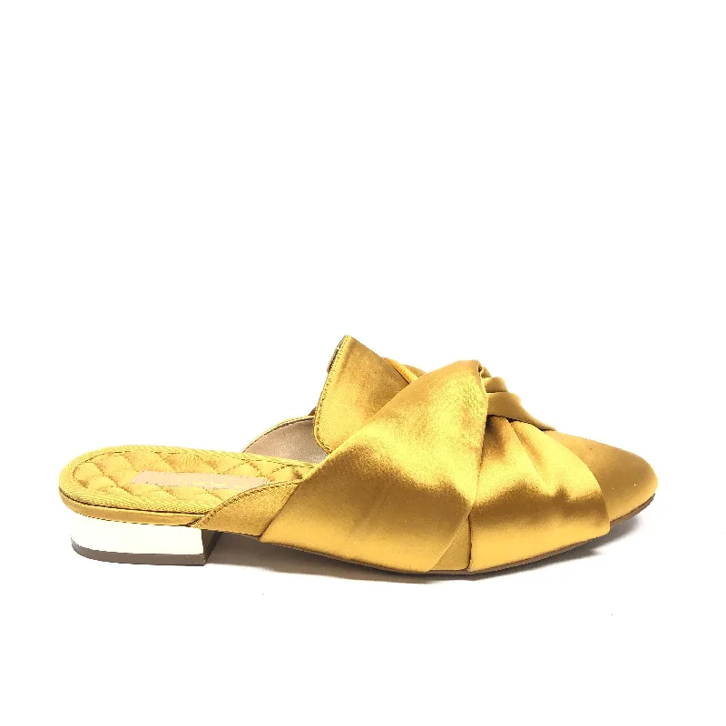 pet-friendly flats near rivers-Yellow Shoes Flats Chicos, Size 7.5