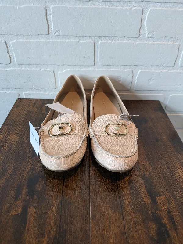 new flats move-in ready-Tan Shoes Flats Liz Claiborne, Size 9.5