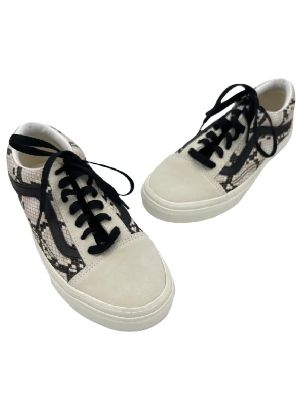 luxury flats with pools-Shoes Flats Other By Vans  Size: 6