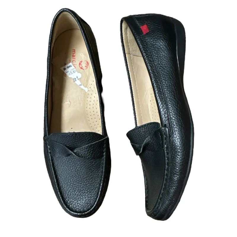 modern flats with views-Black Shoes Flats Cma, Size 9