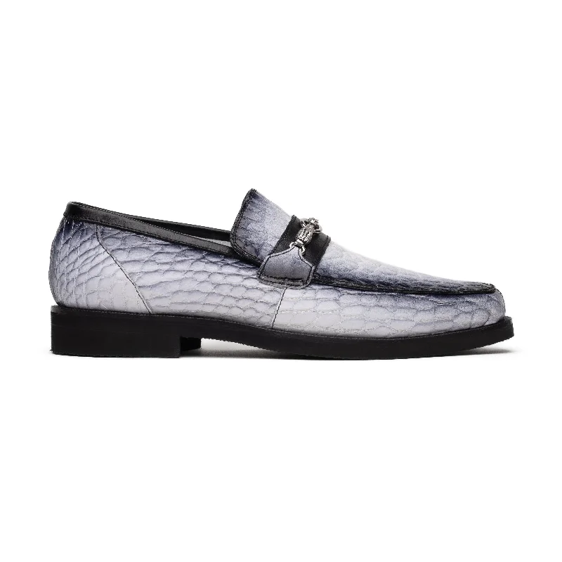 Loafers with tough framesMauri Debonair 4894-7 Men's Shoes Dirty White & Black Exotic Alligator Horsebit Loafers (MA5591)