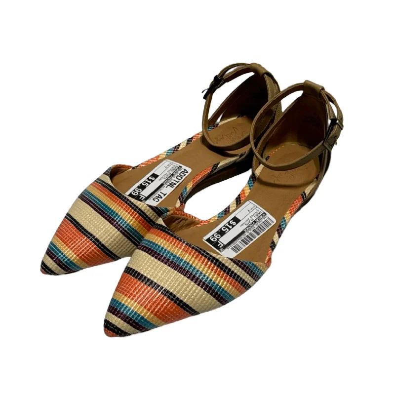 furnished flats short stay-Striped Pattern Shoes Flats Crown Vintage, Size 7