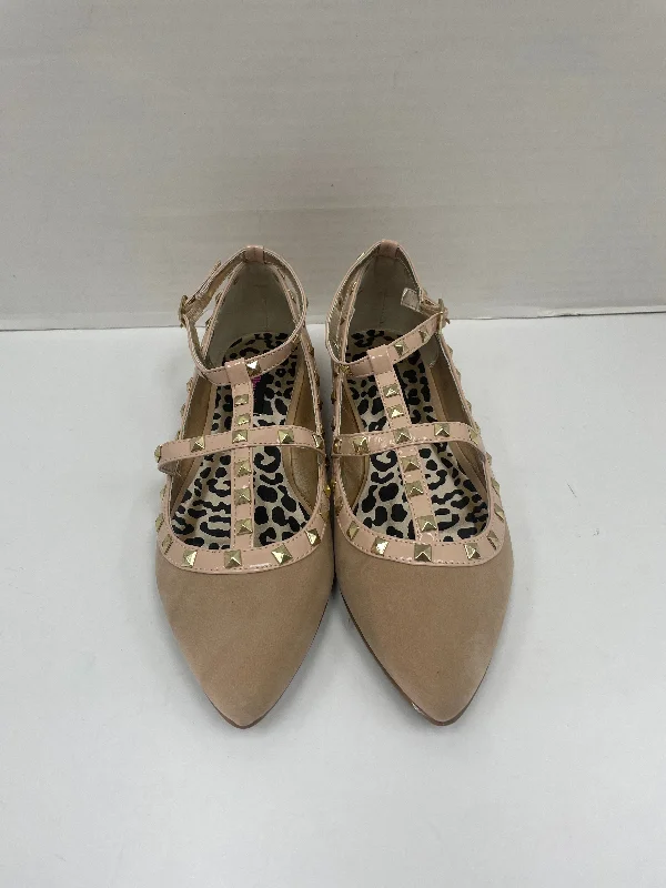 small flats near malls-Shoes Flats Ballet By Dollhouse  Size: 6.5