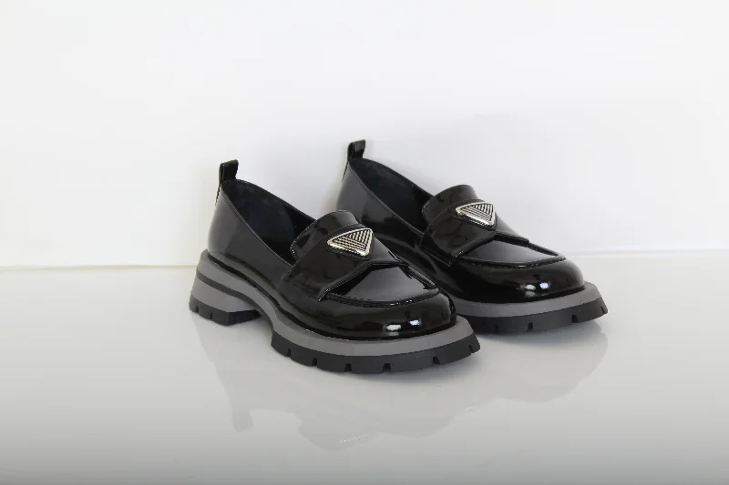 Loafers for wet walksSANDRA - Patent Loafers