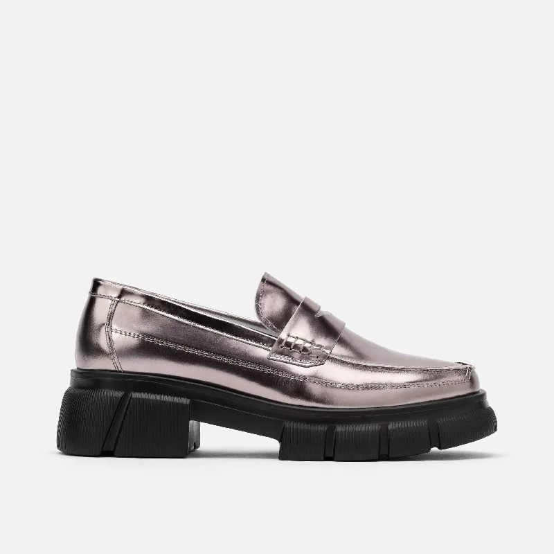 Loafers with neutral colorsMs. Calum Silver Rose Patent Leather Lug Penny Loafers