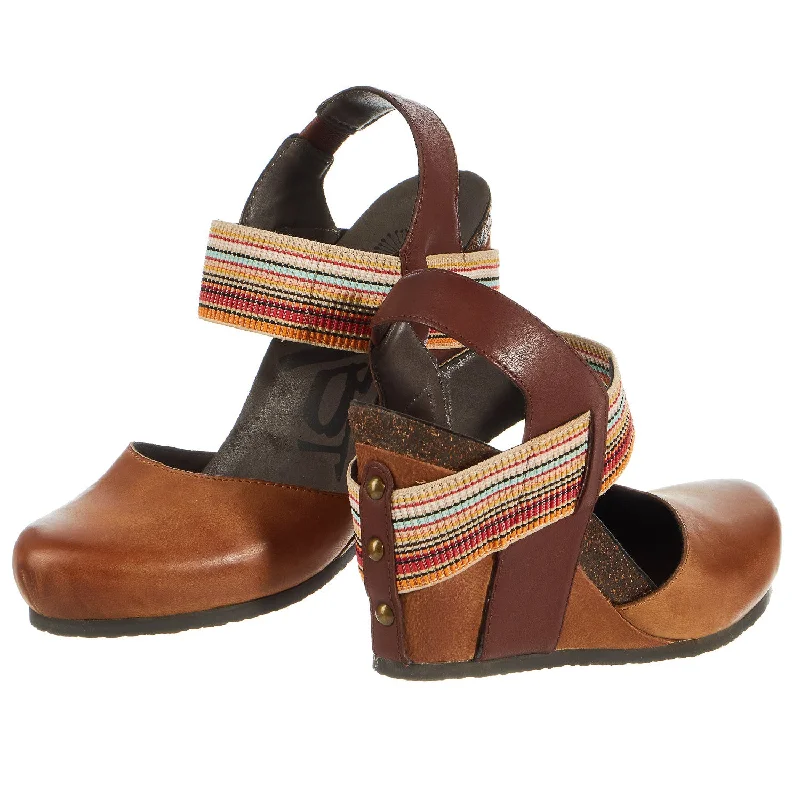 sandals with stylish straps-OTBT Rexburg Wedge Pump - Women's