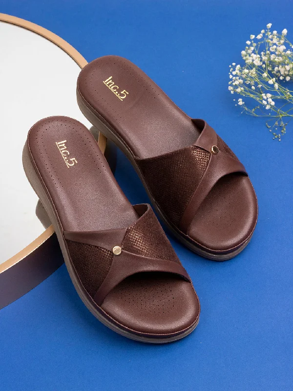 flats with secure storage-Womens Brown Solid Round Toe Casual Slip-On Flats