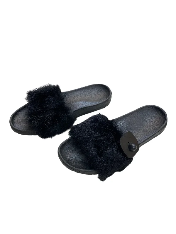 modern sandals with soles-Black Sandals Designer Ugg, Size 9