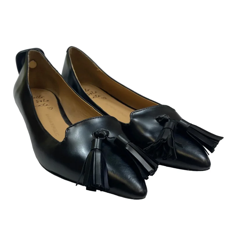 flats for sale trendy-Black Shoes Flats Banana Republic, Size 6.5